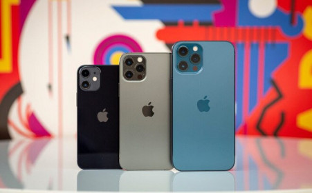 Đồng loạt giảm giá mạnh, iPhone 12 'chạm đáy' tại Việt Nam