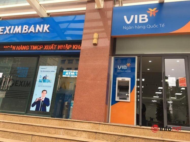 Cây ATM vắng khác thường ngày giáp Tết