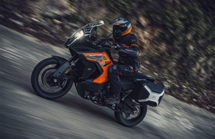 Chi tiết KTM 1290 Super Adventure S 2021 vừa trình làng