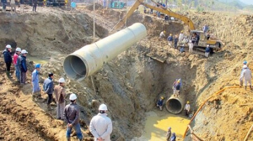 Dự án Cấp nước sông Đà giai đoạn II: “Đuối” tiến độ vì đầu tư nhỏ giọt