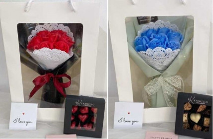 Cửa hiệu bán hoa, chocolate mở cửa xuyên Tết phục vụ Valentine