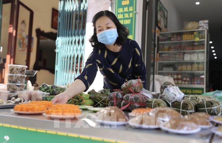 Nhiều siêu thị, cửa hàng, chợ bán hàng trở lại, giá cả ổn định