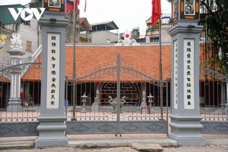 Một số quán ăn, quán cafe tại Hà Nội vẫn mở cửa bất chấp lệnh cấm
