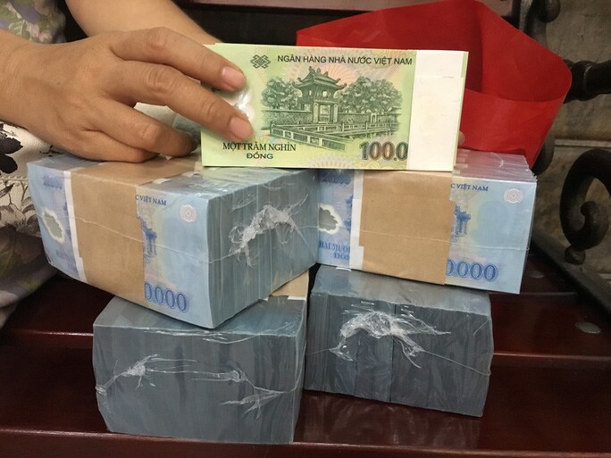 Sau Tết Tân Sửu: Lãi suất tiết kiệm cao nhất 8,4%/năm, nên gửi tiết kiệm càng sớm càng tốt?