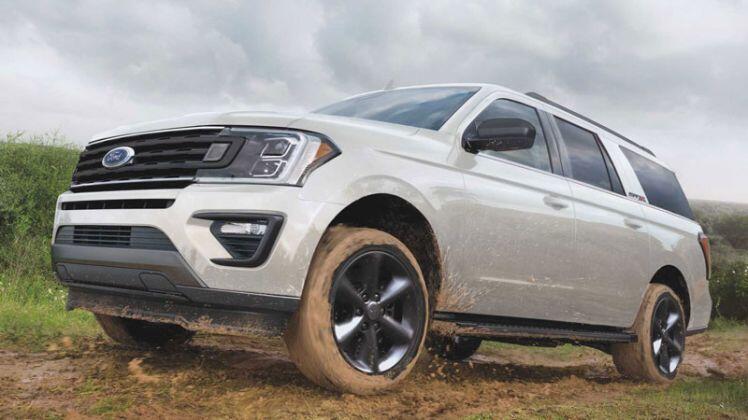 SUV động cơ V6 tăng áp, giá gần 1,2 tỷ đồng