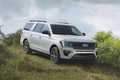 SUV động cơ V6 tăng áp, giá gần 1,2 tỷ đồng