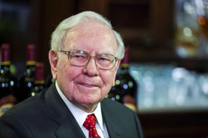 Texas đóng băng, Buffett giảm cổ phần tại Apple, Doanh số bán lẻ và IP