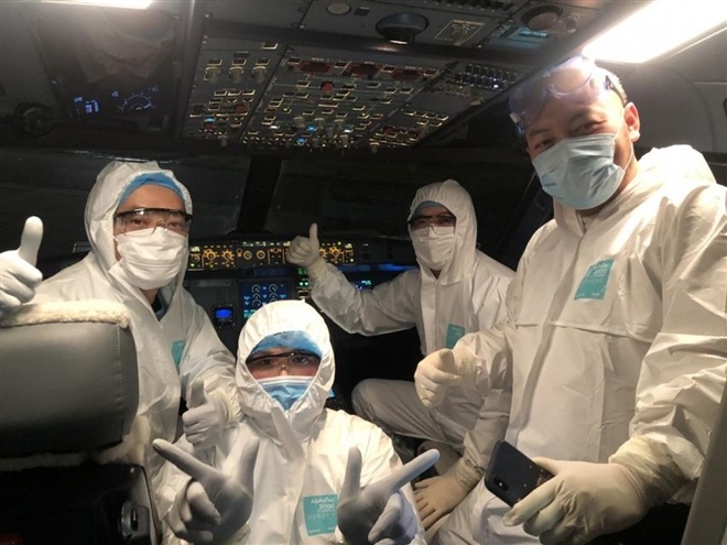 Kiến nghị ưu tiên tiêm vaccine COVID-19 cho nhân viên hàng không, phi công