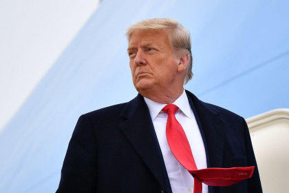 10 tập đoàn Mỹ cắt giảm 90% tiền quyên góp cho chính trị gia vì ông Trump