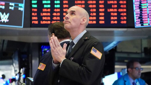 Lợi suất trái phiếu Mỹ tăng nhanh ép S&P 500 và Nasdaq tụt điểm