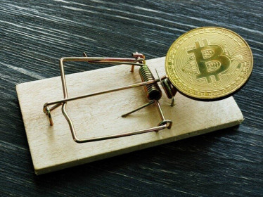 Bitcoin tiếp đà trượt dốc, Bộ trưởng Tài chính Mỹ quan ngại về rủi ro thua lỗ