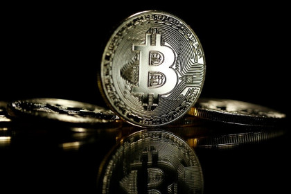 Điểm lại những tỷ phú "không bao giờ động đến" Bitcoin
