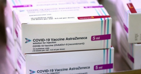 Trưa nay (24/2), lô vaccine COVID-19 AstraZeneca đầu tiên về đến Việt Nam