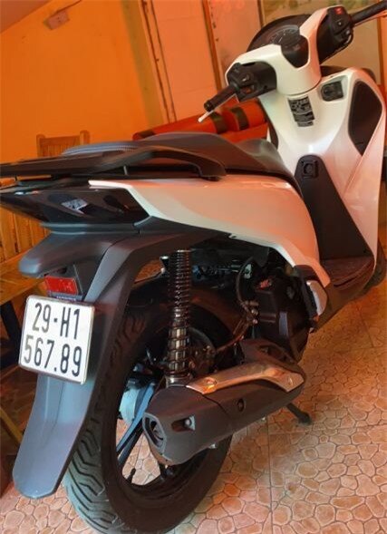 Honda SH 2015 biển số VIP, giá hơn 250 triệu đồng
