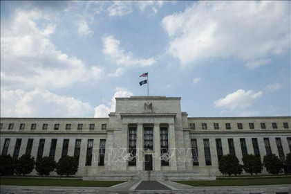 FED cam kết duy trì lãi suất thấp đến khi lạm phát vượt ngưỡng 2%