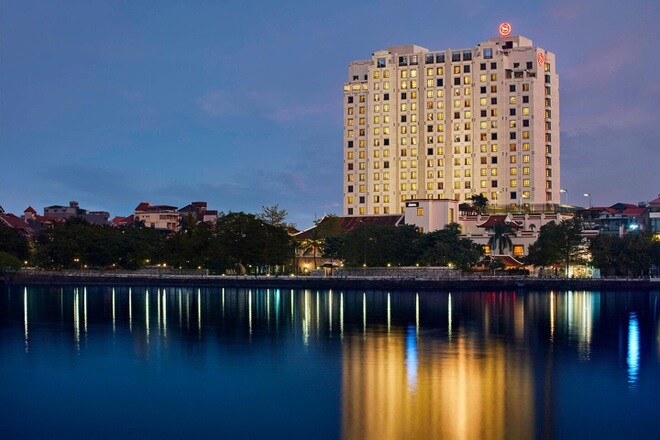Khách sạn Sheraton Hà Nội: Doanh thu "thụt lùi" cả thập kỷ