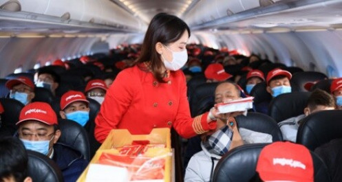 Vietjet "xông đất" sân bay Vân Đồn năm mới Tân Sửu