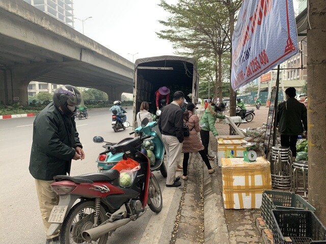 Sau rau củ quả, đến lượt giải cứu gà đồi Hải Dương 55.000 đồng/kg