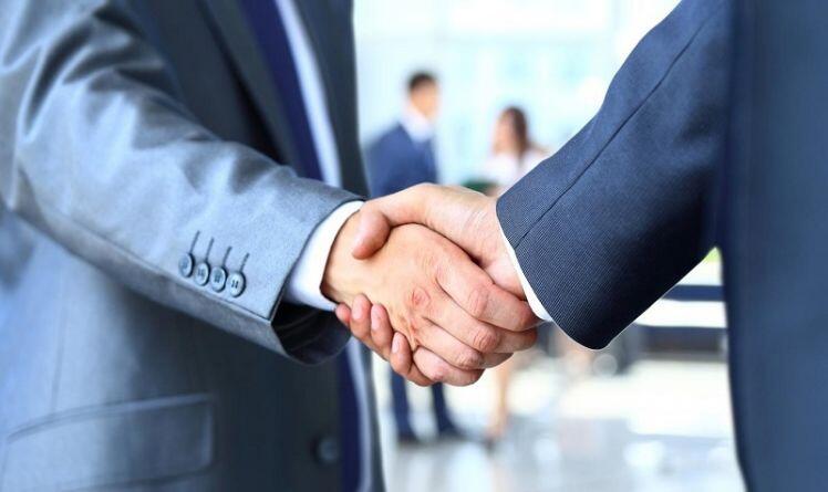 Những 'cái bắt tay' tỷ USD
