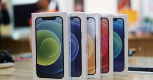 iPhone 12 bán chạy chưa từng có