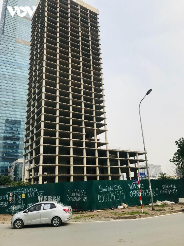 Từ cao ốc “xác khô” đến hơn 50.000m2 “đất vàng” bỏ hoang, dùng sai mục đích của VICEM