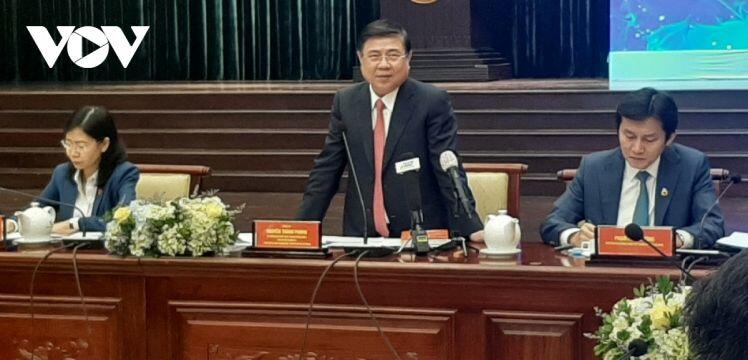 Thương mại điện tử của TP HCM vướng "nút cổ chai" về logistics