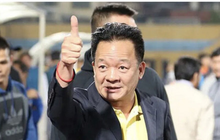 Cổ phiếu SHB nhà Bầu Hiển ghi bàn phút 89!