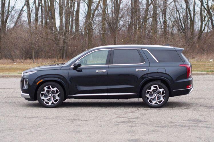 Top 10 xe SUV 3 hàng ghế lý tưởng nhất cho gia đình năm 2021: Kia Sorento đứng thứ 8