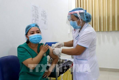 Đối tượng tiêm vaccine phòng COVID-19 đợt 2 tại Hà Nội sẽ được mở rộng