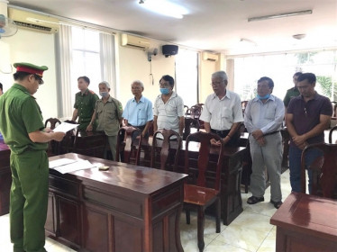 Bắt 6 bị can liên quan vụ vỡ nợ quỹ tín dụng ở Đồng Nai