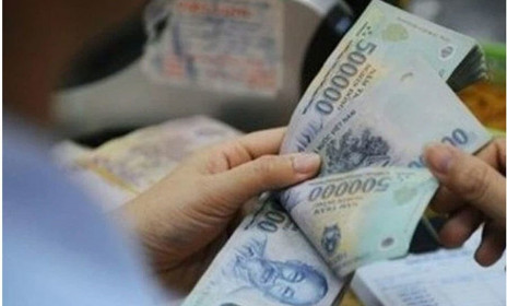 Chuyển thời điểm tăng lương tối thiểu sang 1/7 gây khó cho doanh nghiệp