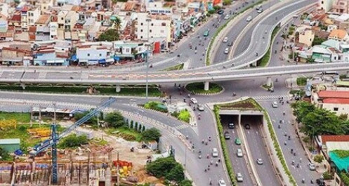 CEE ký hợp đồng hơn 300 tỷ với công ty mẹ CII