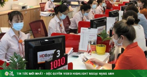 Ngân hàng đua nhau báo lãi lớn