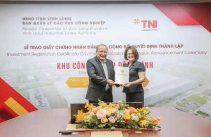 TNI Vĩnh Long nhận giấy chứng nhận đầu tư cho dự án khu công nghiệp Đông Bình