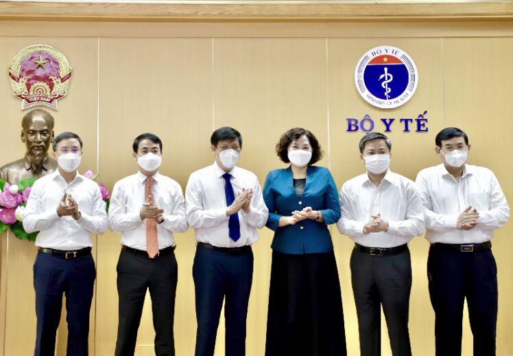 Thống đốc Nguyễn Thị Hồng: Ngành ngân hàng đã dành 500 tỷ hỗ trợ phòng chống COVID-19