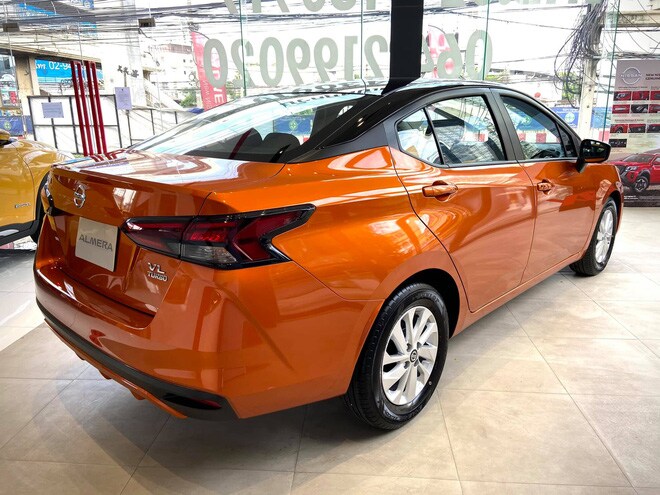 Giá bản "full" của Nissan Almera 2021 có thể thấp hơn giá Vios và City