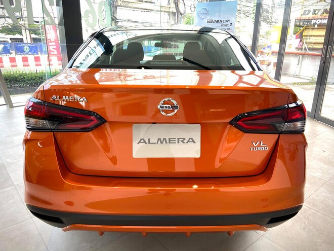 Giá bản "full" của Nissan Almera 2021 có thể thấp hơn giá Vios và City