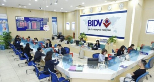 Sàn HoSE lại “nghẽn” khi thanh khoản lập kỷ lục, cổ phiếu BIDV hút dòng tiền