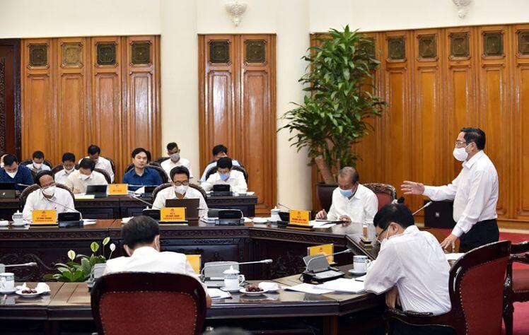 Quyết tâm đẩy lùi đợt dịch thứ 4, thực hiện thần tốc và hiệu quả chiến lược vaccine
