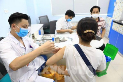 Thủ tướng: Sớm có đủ vaccine tiêm phòng cho nhân dân trên diện rộng
