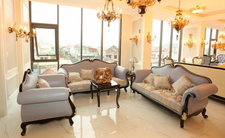 Sốc: 3 căn nhà mặt phố, nội thất đẹp như cung điện được bán với giá 100 triệu đồng/căn