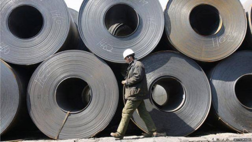 Giá thép ở Trung Quốc giảm chóng mặt, nhiều doanh nghiệp lỗ chồng chất