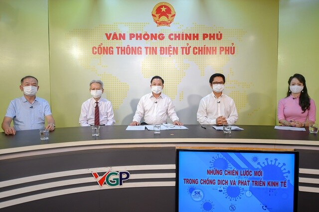Nhận diện làn sóng chuyển dịch để đón "đại bàng"