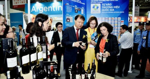 Ban Bí thư: Các đơn vị sử dụng ngân sách phải ưu tiên dùng hàng Việt