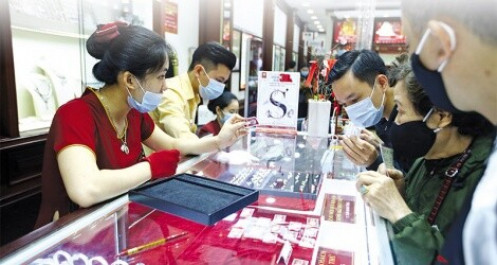 Tiền ảo vỡ trận, chứng khoán đang ở đỉnh, vàng sắp lấp lánh trở lại