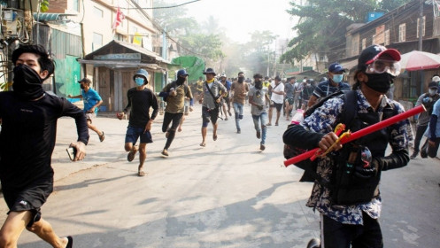 Tình hình Myanmar: Hạ viện Nhật Bản thông qua nghị quyết phản ứng, Mỹ tìm cách cắt "nguồn bơm" tiền