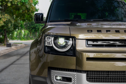 Land Rover Defender 90 phiên bản 3 cửa đã có mặt tại Việt Nam