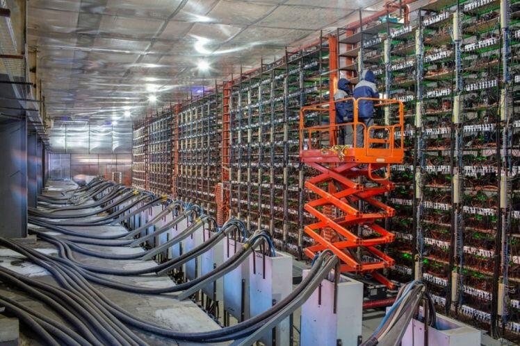 Thị trường tiền số đón nhận hàng loạt tin mới