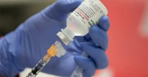 Cổ phiếu ‘vaccine COVID-19’ hạ nhiệt