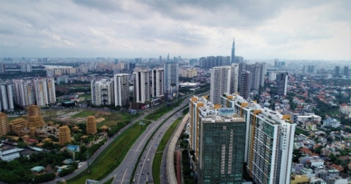 Thị trường bất động sản TP.HCM diễn biến ra sao trong 10 năm qua?